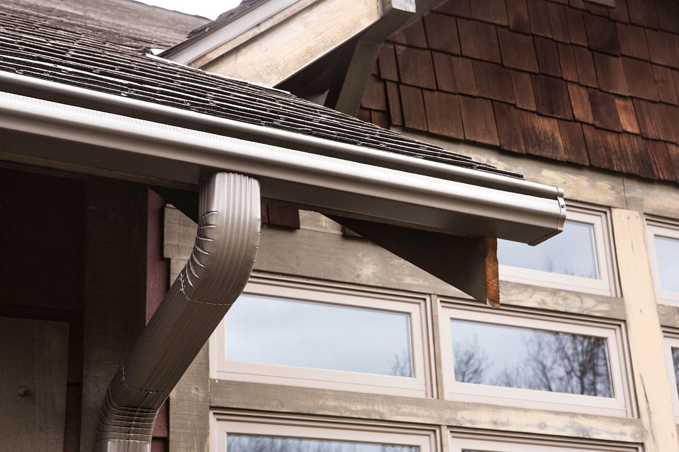 wood shingle siding on home