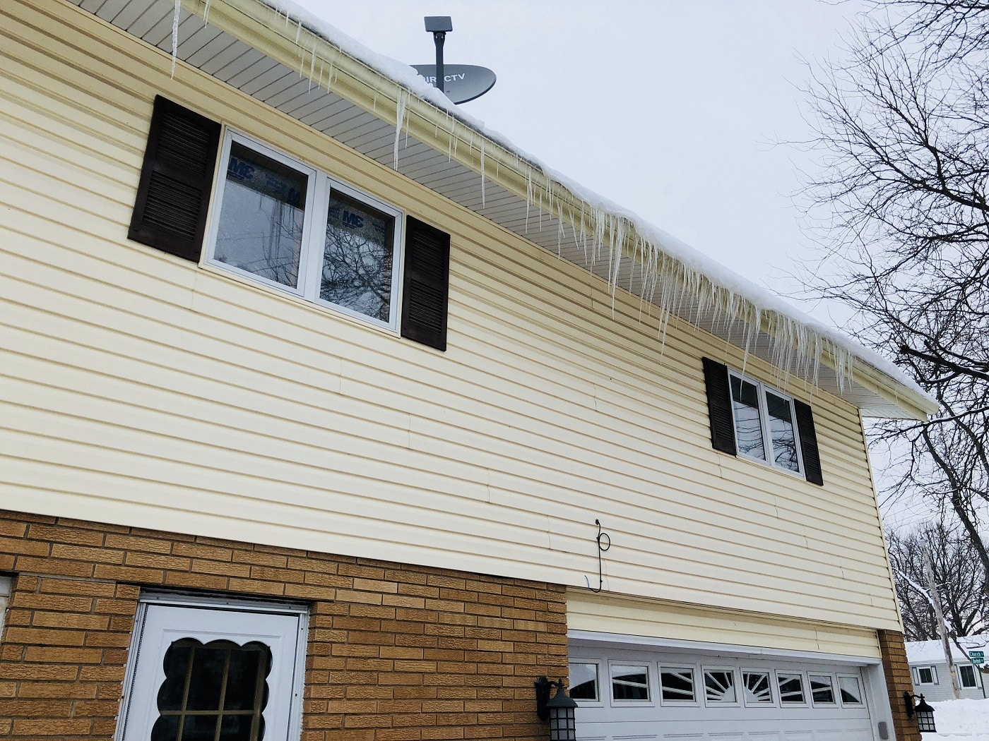 Ice dam on a roof