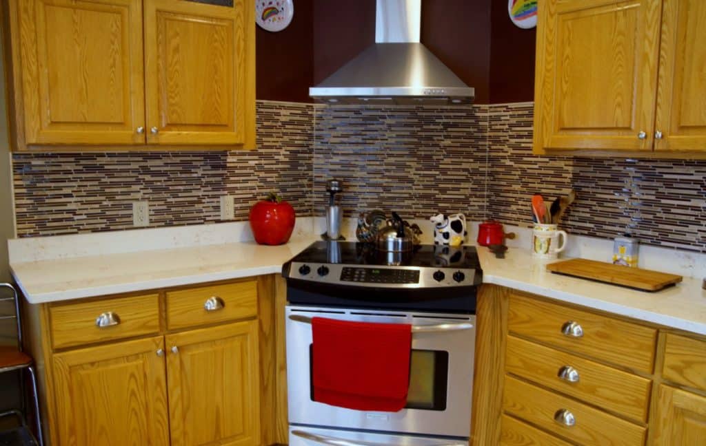 kitchen cabinet and backsplash ideas