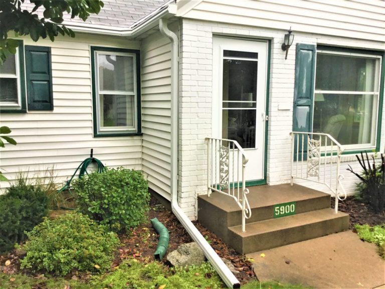 Rain gutter installation