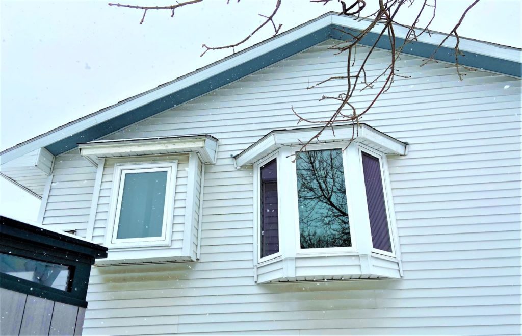 Burnsville, MN SeasonGuard Windows.