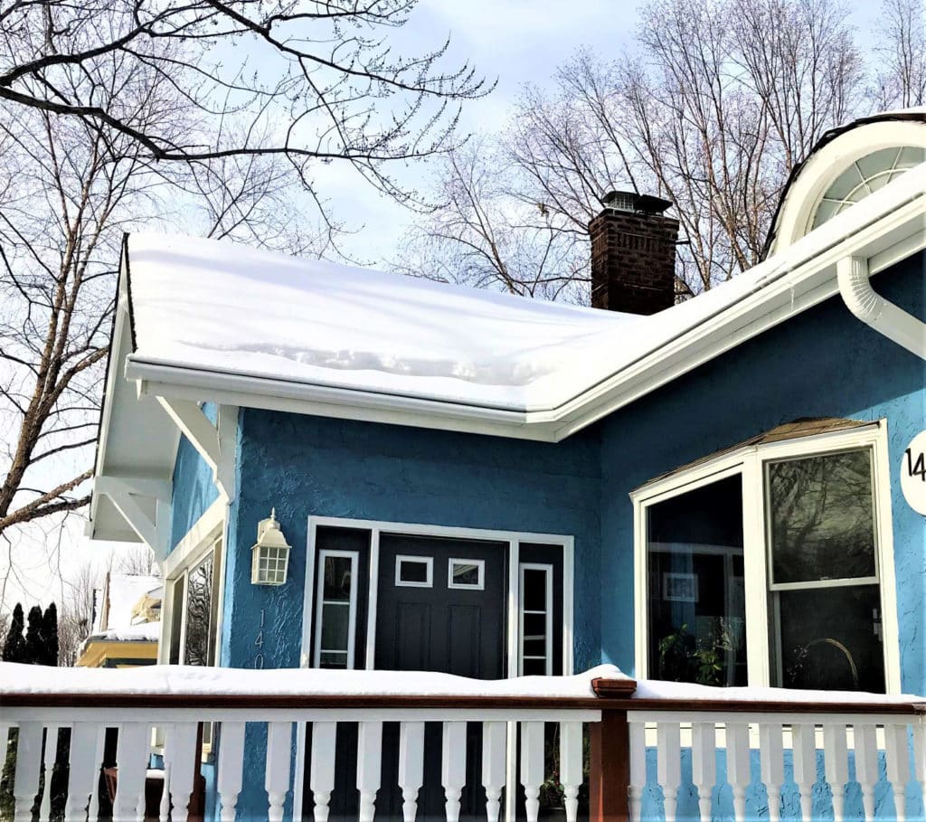 Can you install gutters in the winter?