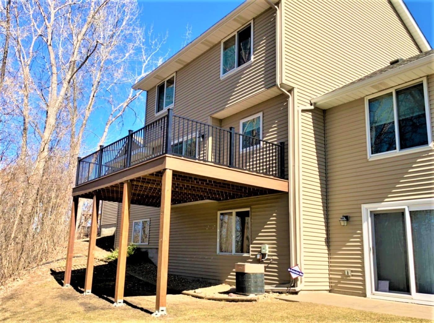 Azek vintage deck fortress aluminum railing