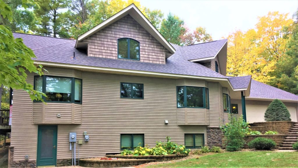 LeafGuard & steel siding installed on Twin Cities home
