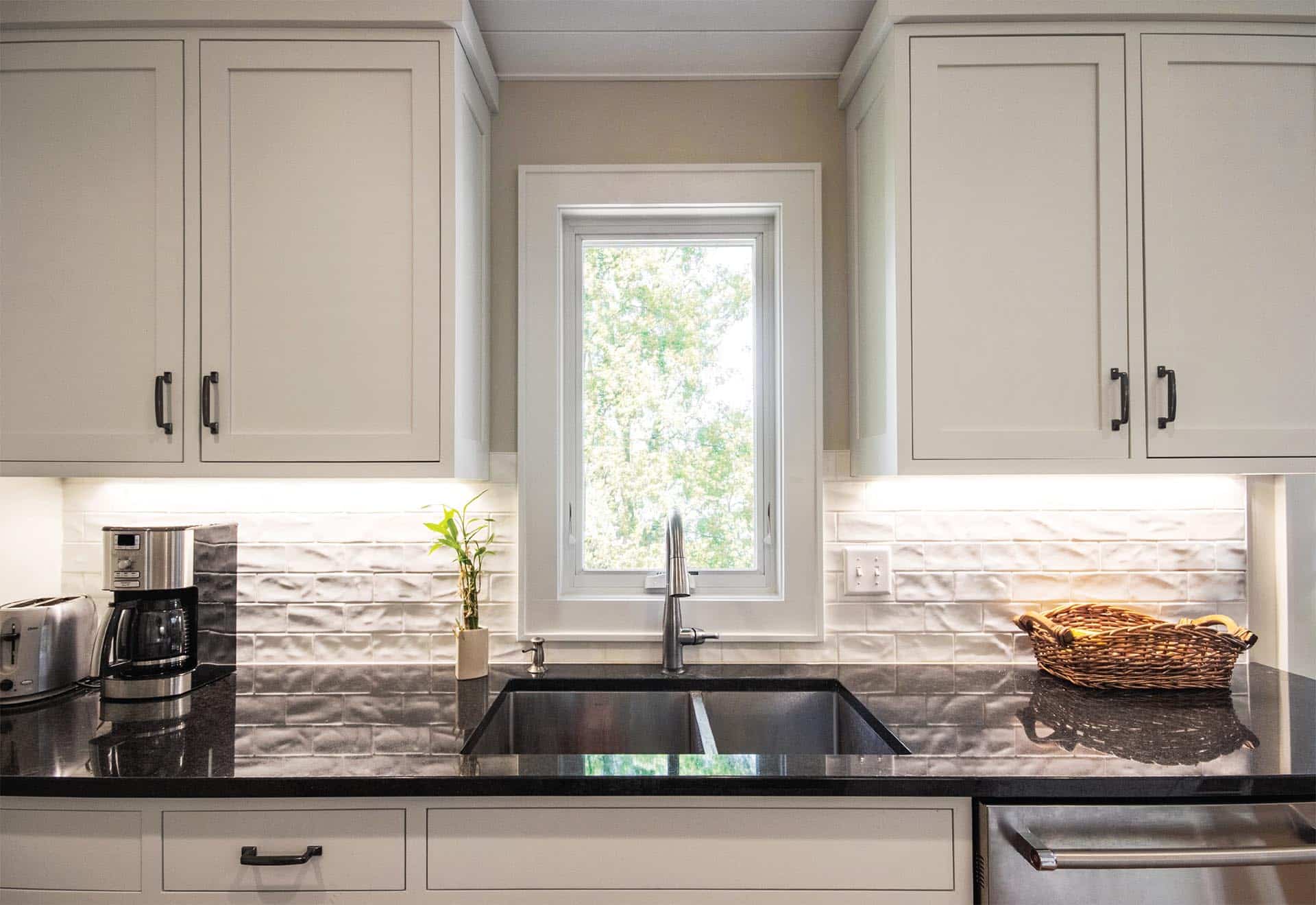 Infinity awning window in kitchen