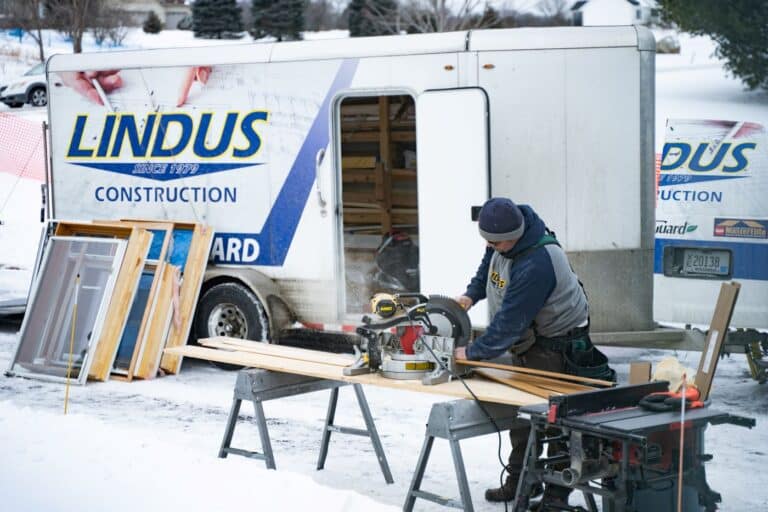 Can I replace windows in the winter?